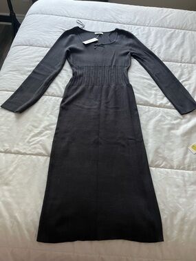 Long-Sleeve Black Knit Midi Dress with Waist Detailing